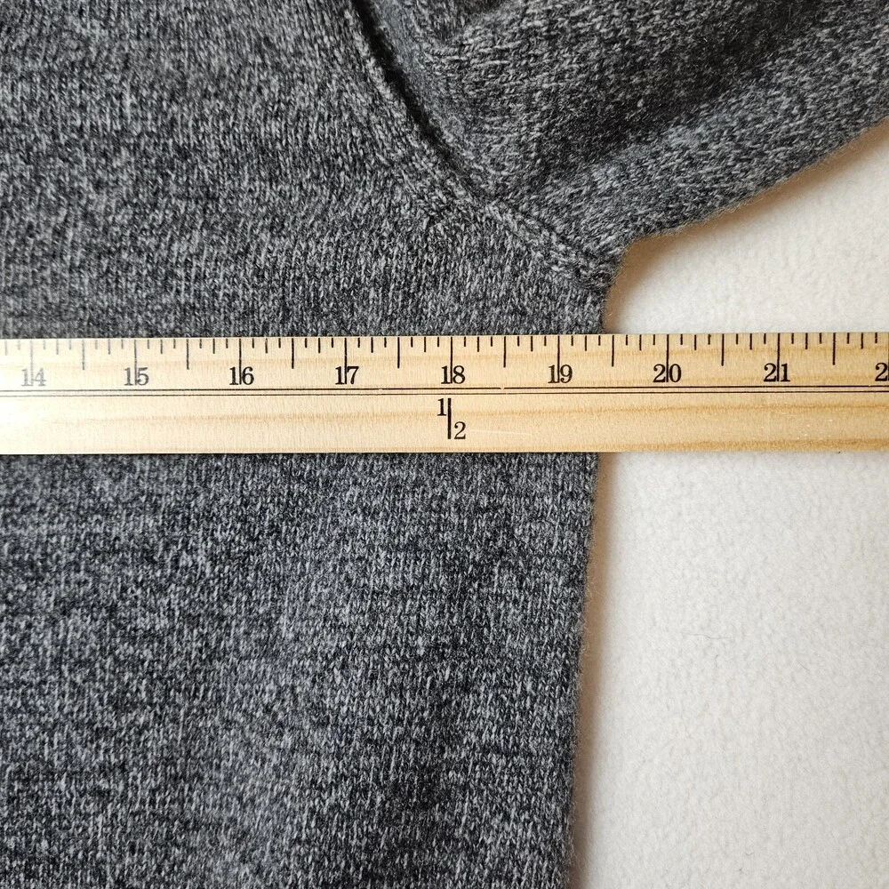 Banana Republic Sweater Mens M Flipucci Merino Extra Fine Wool Blend Pullover